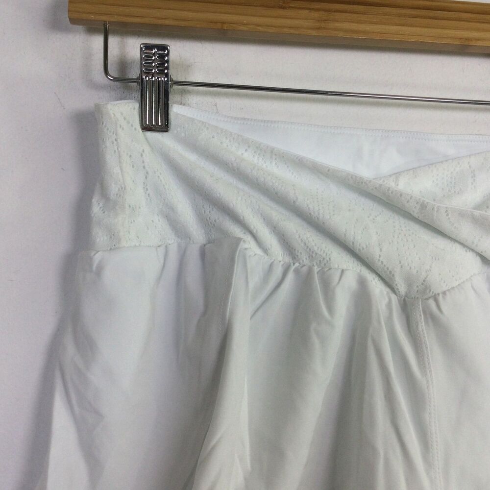 Halara Womens High Waisted Breezeful Shorts Stretch White Size Large NWT - Picture 2 of 11